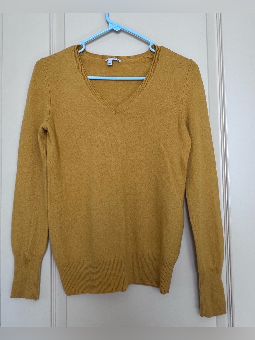 Halogen V-Neck Sweater in Mustard women